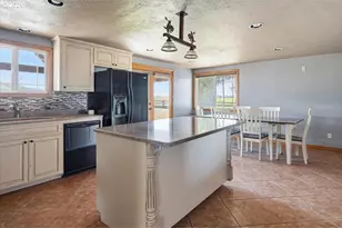 11288 SW Highway 126, Powell Butte, OR 97753 - Photo 11
