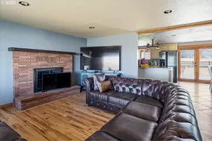 11288 SW Highway 126, Powell Butte, OR 97753 - Photo 17