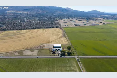 11288 SW Highway 126, Powell Butte, OR 97753 - Photo 35