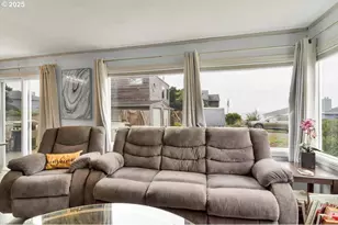 60 Raven Ln, Depoe Bay, OR 97341 - Photo 9