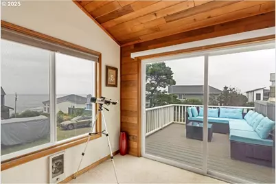 60 Raven Ln, Depoe Bay, OR 97341 - Photo 29