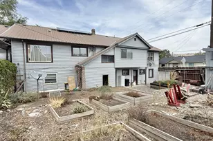 210 NW Canton St, John Day, OR 97845 - Photo 3