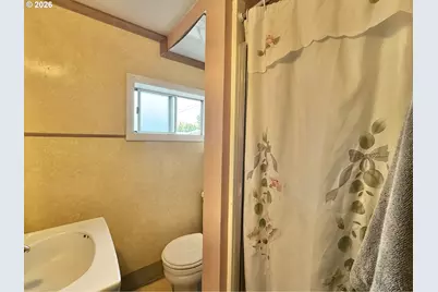 210 NW Canton St, John Day, OR 97845 - Photo 27