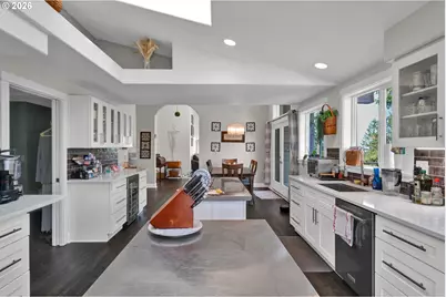 3343 Bentley Ave, Eugene, OR 97405 - Photo 17