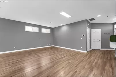 3343 NW 31st Cir, Camas, WA 98607 - Photo 9