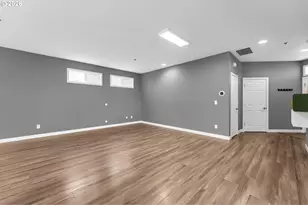 3343 NW 31st Cir, Camas, WA 98607 - Photo 9