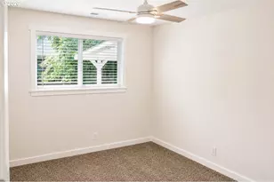 4942 NE Oak Park Dr, Salem, OR 97305 - Photo 27