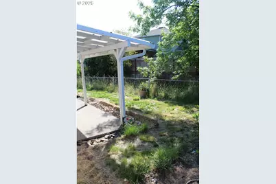4942 NE Oak Park Dr, Salem, OR 97305 - Photo 29