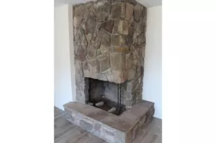 4942 NE Oak Park Dr, Salem, OR 97305 - Photo 7