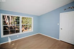 338 Archie St, Eugene, OR 97402 - Photo 9