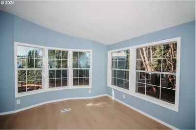 338 Archie St, Eugene, OR 97402 - Photo 7