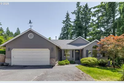 8131 SW 56th Ave, Portland, OR 97219 - Photo 1
