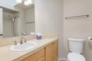 8131 SW 56th Ave, Portland, OR 97219 - Photo 21