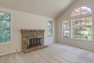 8131 SW 56th Ave, Portland, OR 97219 - Photo 5