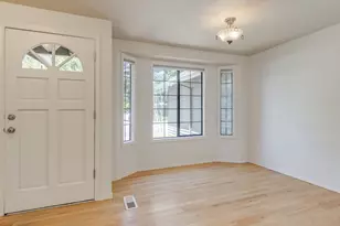 8131 SW 56th Ave, Portland, OR 97219 - Photo 9
