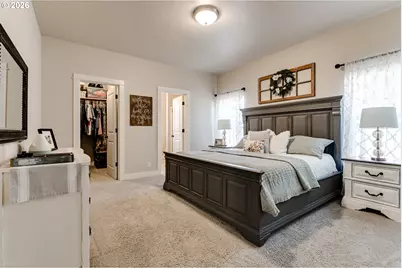 5427 King Arthur Ct, Eugene, OR 97402 - Photo 11