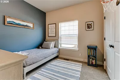 5427 King Arthur Ct, Eugene, OR 97402 - Photo 17