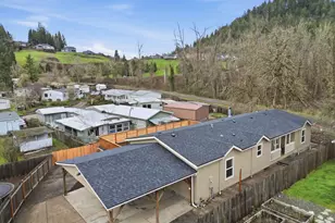 5972 Mt Vernon Rd, Springfield, OR 97478 - Photo 1