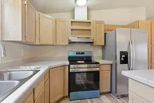 5972 Mt Vernon Rd, Springfield, OR 97478 - Photo 11