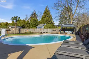 3820 SE Stott Cir, Troutdale, OR 97060 - Photo 37