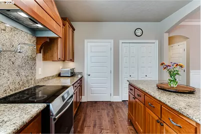 3411 Timberbrook Way, Eugene, OR 97405 - Photo 15