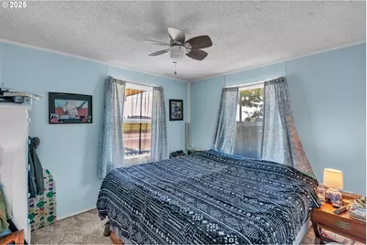 16163 French Prairie Rd, Woodburn, OR 97071 - Photo 7