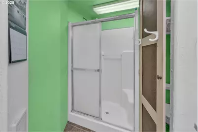 16163 French Prairie Rd, Woodburn, OR 97071 - Photo 37