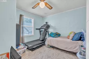 16163 French Prairie Rd, Woodburn, OR 97071 - Photo 9