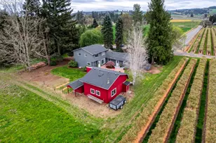 36475 SW Tongue Ln, Cornelius, OR 97113 - Photo 3