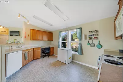4075 Latimer Rd, Tillamook, OR 97141 - Photo 5