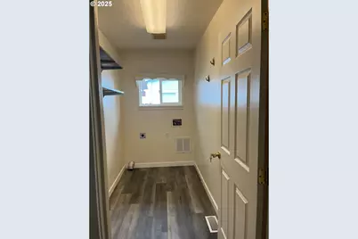 1382 SW Riverhill Dr, Hermiston, OR 97838 - Photo 15