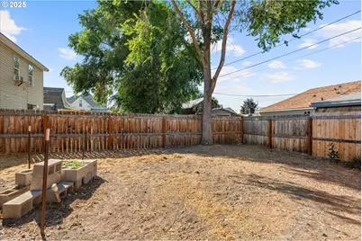 1602 Broadway St, Baker City, OR 97814 - Photo 25