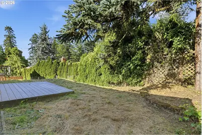 11612 SW 49th Ave, Portland, OR 97219 - Photo 21