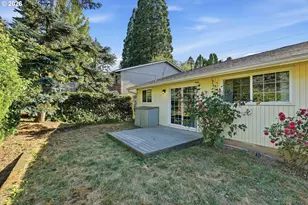 11612 SW 49th Ave, Portland, OR 97219 - Photo 23