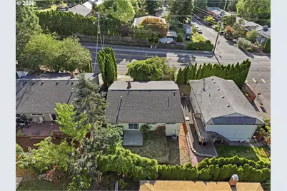 11612 SW 49th Ave, Portland, OR 97219 - Photo 27