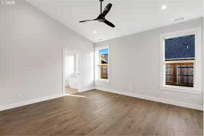 2039 SE 10th Pl, Canby, OR 97013 - Photo 13