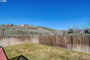 2175 NW Gilliam Ave, Pendleton, OR 97801 - Photo 33