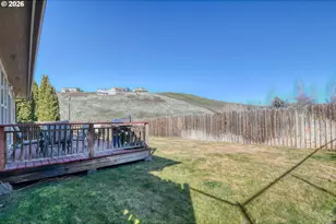 2175 NW Gilliam Ave, Pendleton, OR 97801 - Photo 31