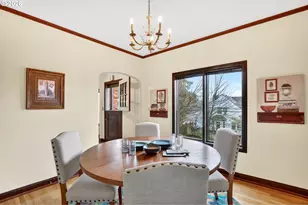 2207 NE Ridgewood Dr, Portland, OR 97212 - Photo 13