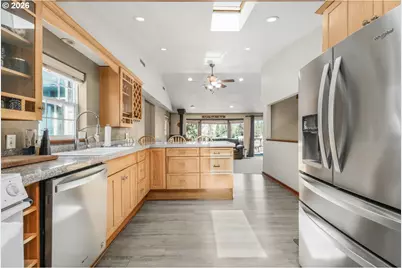 216 Terrace Dr, Glide, OR 97443 - Photo 9