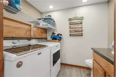 216 Terrace Dr, Glide, OR 97443 - Photo 19
