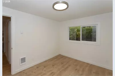 395 E 46th Ave, Eugene, OR 97405 - Photo 21