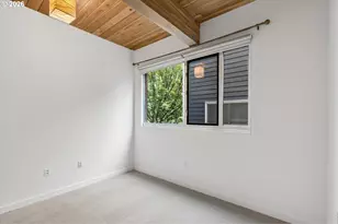 2538 NW Thurman St, Portland, OR 97210 - Photo 21