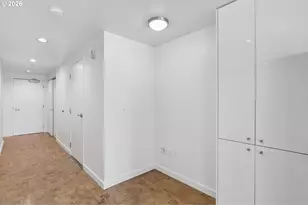 2538 NW Thurman St, Portland, OR 97210 - Photo 19