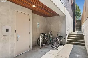2538 NW Thurman St, Portland, OR 97210 - Photo 27