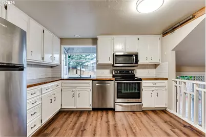 2665 E Wilshire Dr, Eugene, OR 97405 - Photo 11