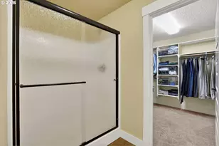 8254 SW 74th Ave, Portland, OR 97223 - Photo 17