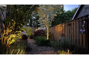 8254 SW 74th Ave, Portland, OR 97223 - Photo 31