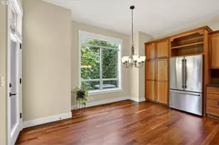 8254 SW 74th Ave, Portland, OR 97223 - Photo 5