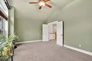 8254 SW 74th Ave, Portland, OR 97223 - Photo 23